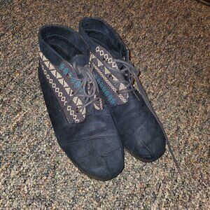 size 12 womens shoes size 11 mens